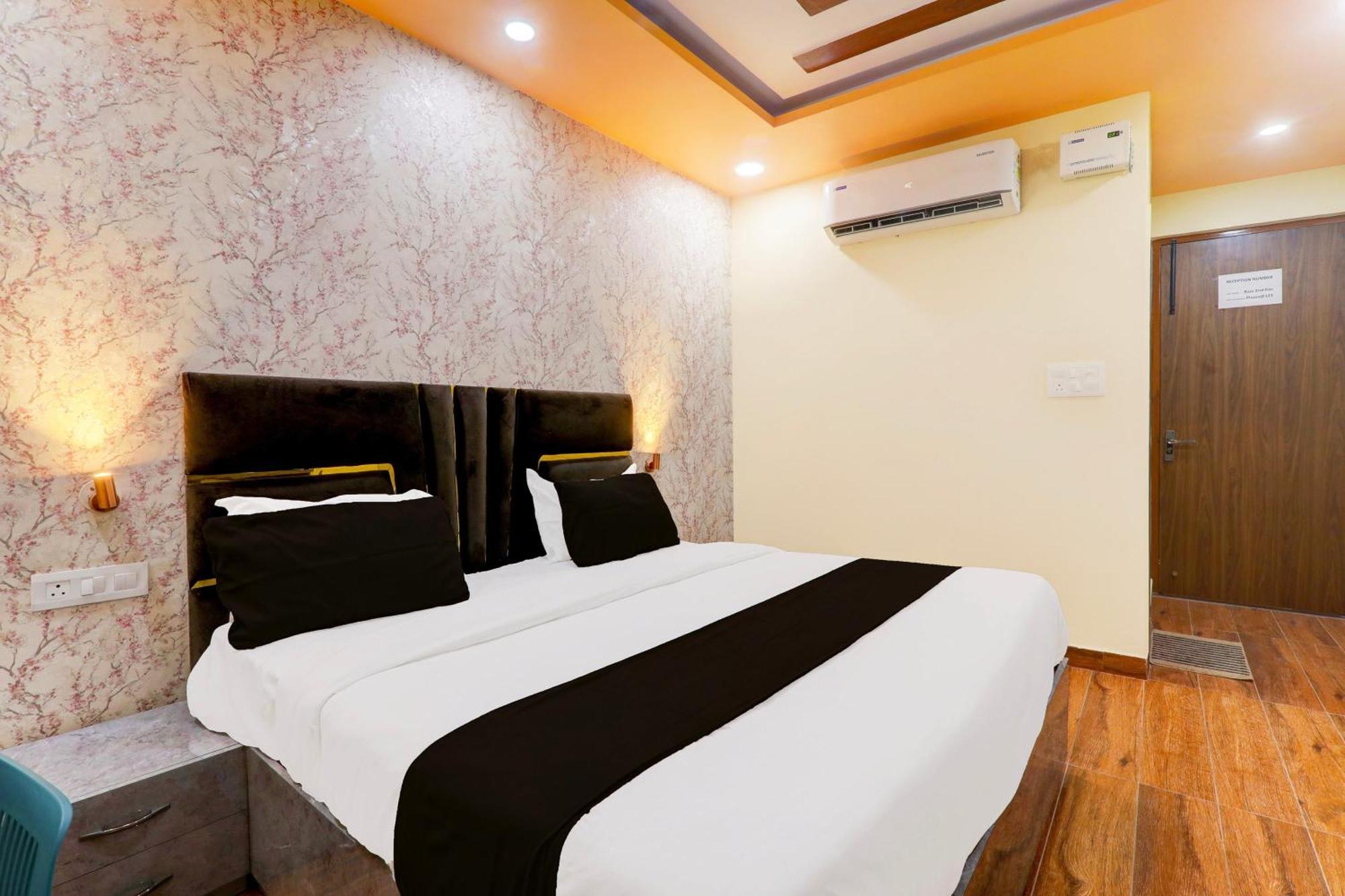 Super Hotel O Raas Plaza Kanpur Extérieur photo